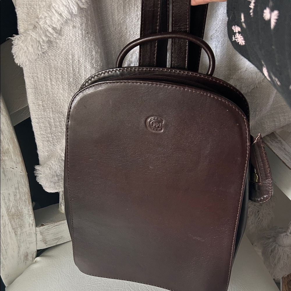 Elegant Brown Leather Maria Marta Correa